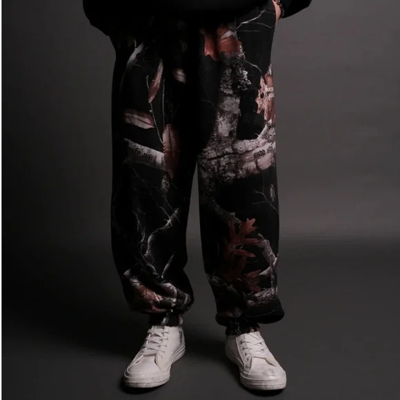 DARC SPORT WOLVES LOUNGER SWEAT PANTS IN DARC WOODLAND CAMO - Picture 2 of 11